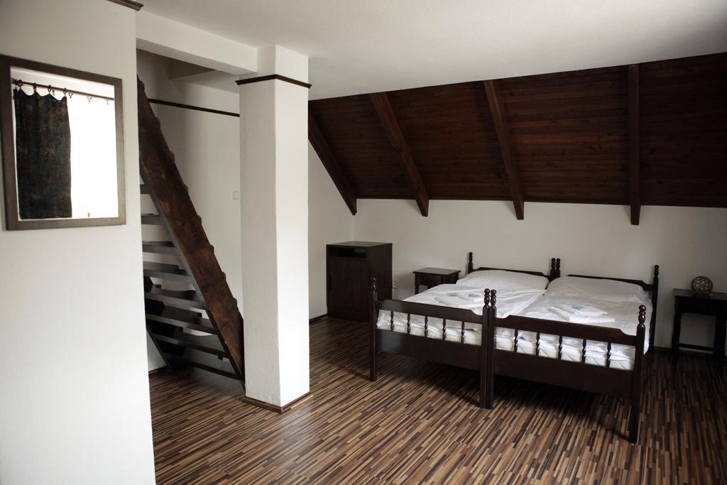Motel M Malacky Oda fotoğraf