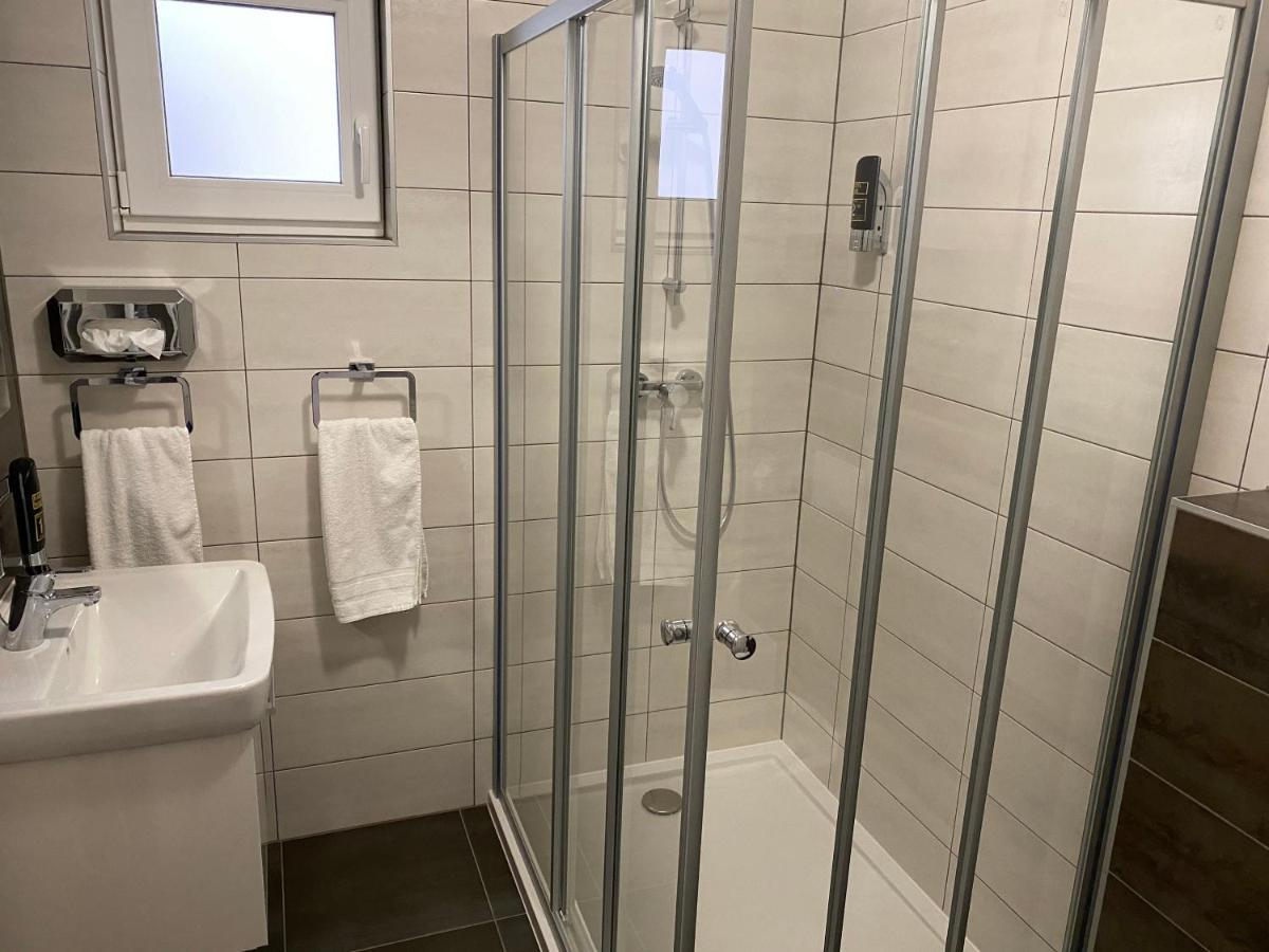 Motel M Malacky Dış mekan fotoğraf